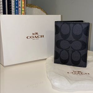 NEW WITH TAGS MEN’S COACH BILLFOLD WALLET